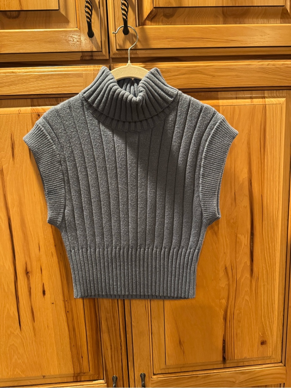 Sleeveless Ribbed Turtleneck Sweater Vest - Dusty Blue
